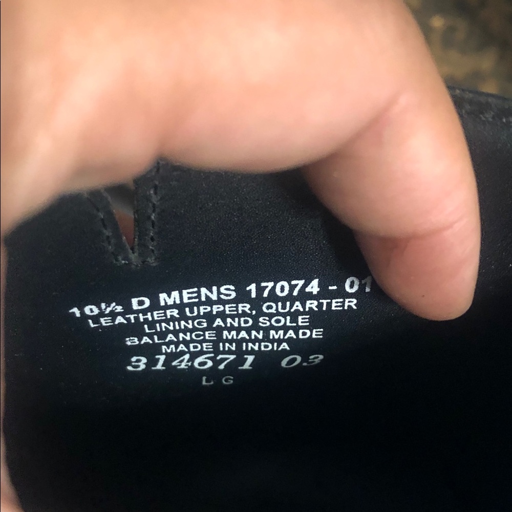 Florsheim Black Leather Zip Dress Boots - Picture 5 of 16